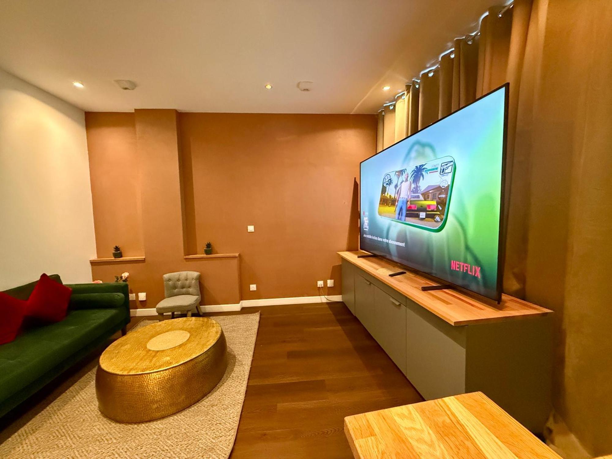 Colline, La Suite Cinema Spa Privee Нансі Екстер'єр фото